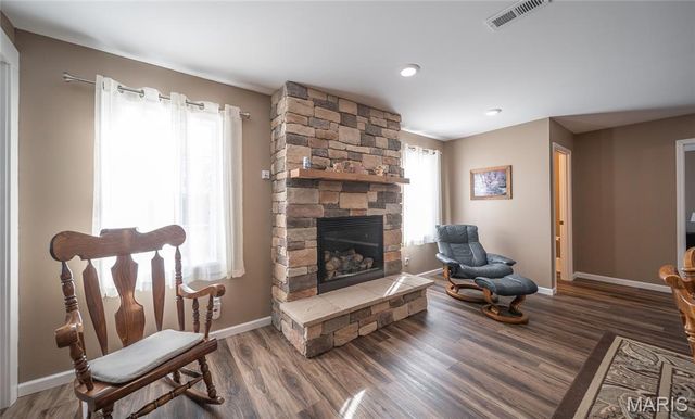 3490 County Road 6220, Jadwin, MO 65501