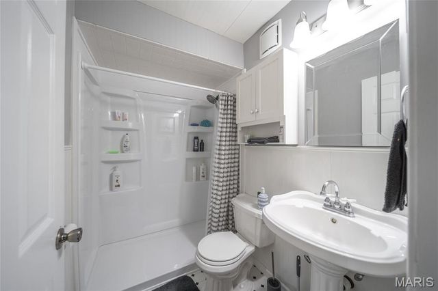 3490 County Road 6220, Jadwin, MO 65501