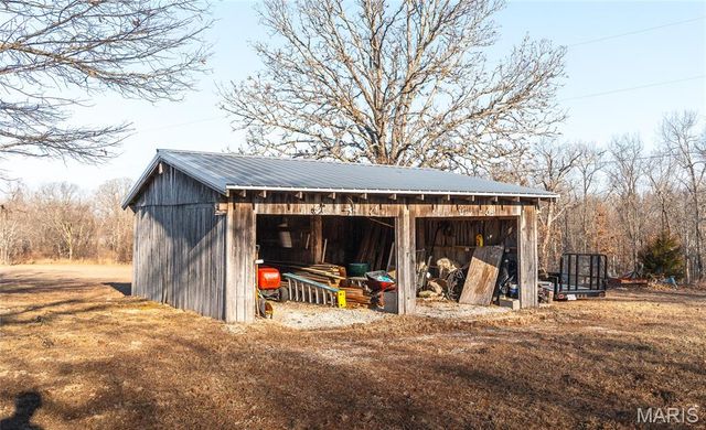 3490 County Road 6220, Jadwin, MO 65501