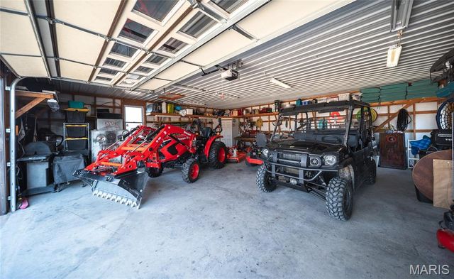 3490 County Road 6220, Jadwin, MO 65501