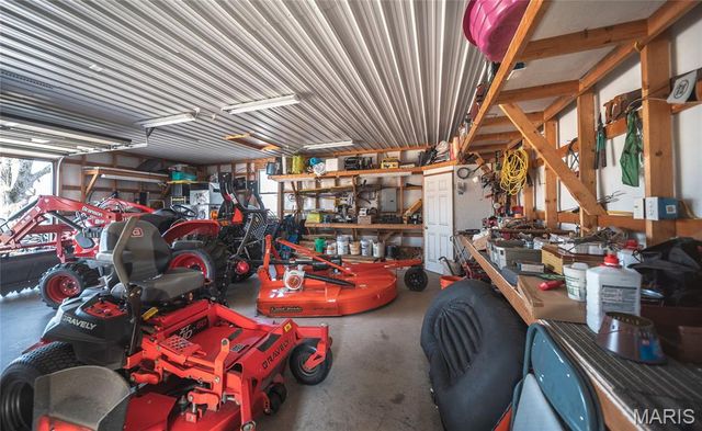 3490 County Road 6220, Jadwin, MO 65501