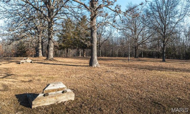 3490 County Road 6220, Jadwin, MO 65501