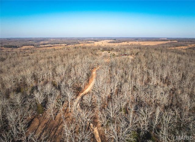 3490 County Road 6220, Jadwin, MO 65501