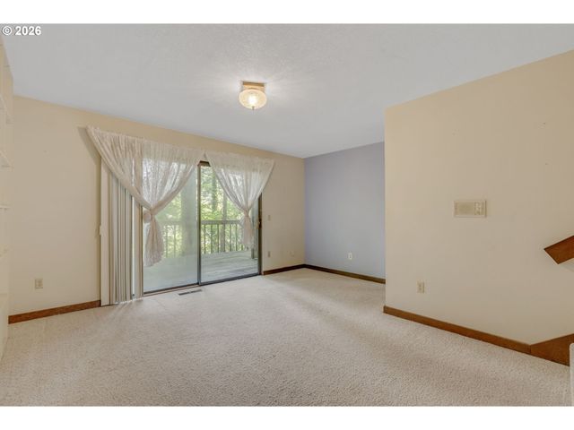 335 Nw 112TH Ave, Portland, OR 97229
