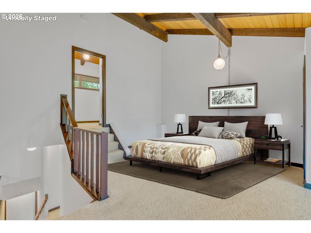 335 Nw 112TH Ave, Portland, OR 97229