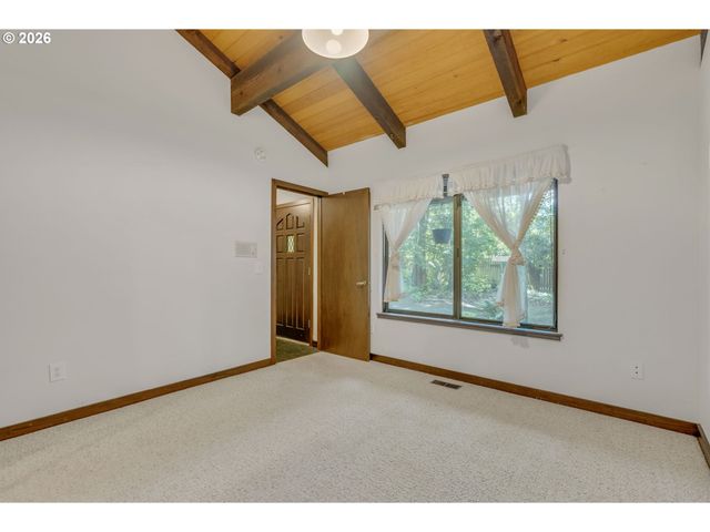 335 Nw 112TH Ave, Portland, OR 97229