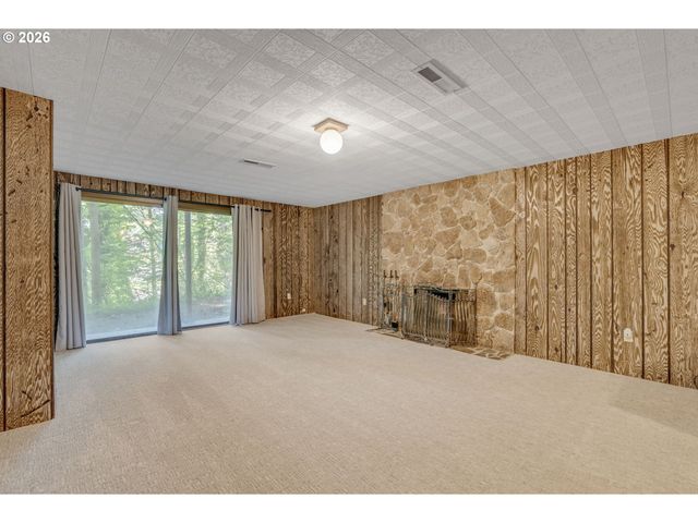 335 Nw 112TH Ave, Portland, OR 97229