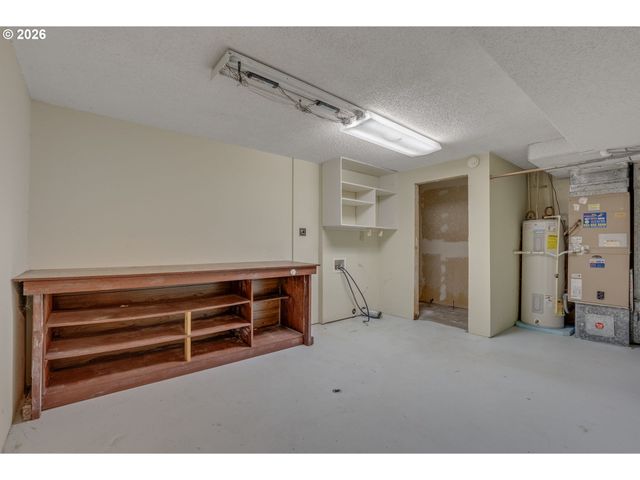 335 Nw 112TH Ave, Portland, OR 97229