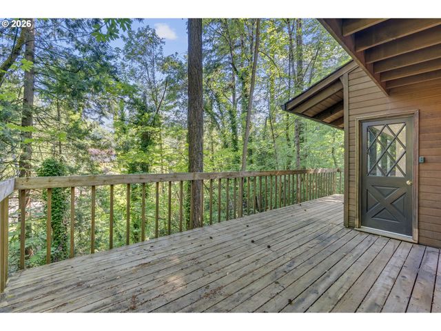 335 Nw 112TH Ave, Portland, OR 97229