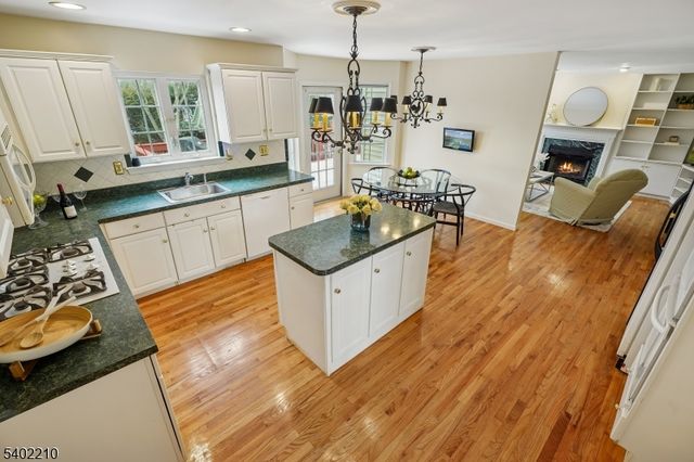 1138 William V Young Dr, Rahway City, NJ 07065