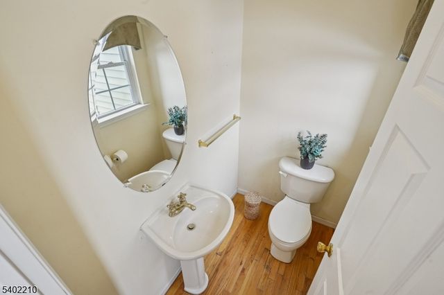 1138 William V Young Dr, Rahway City, NJ 07065