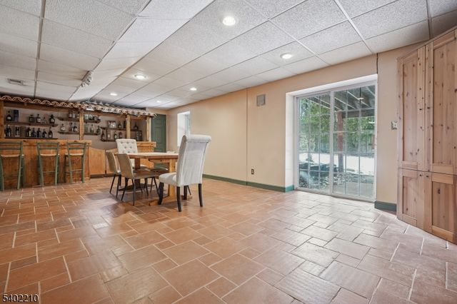 1138 William V Young Dr, Rahway City, NJ 07065