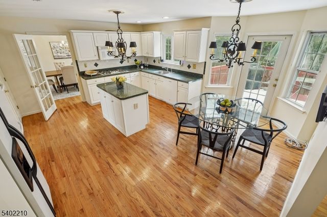 1138 William V Young Dr, Rahway City, NJ 07065