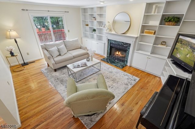 1138 William V Young Dr, Rahway City, NJ 07065