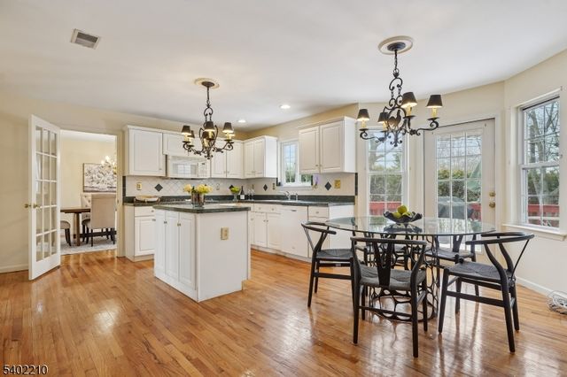 1138 William V Young Dr, Rahway City, NJ 07065