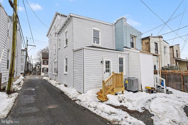 120 S 3RD ST, Lebanon, PA 17042