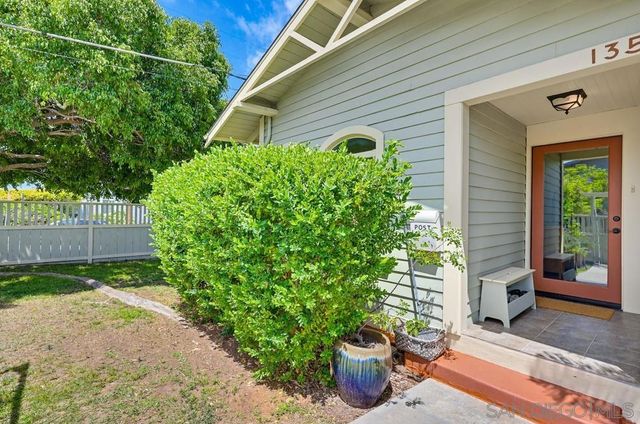 1353 Edgemont, San Diego, CA 92102