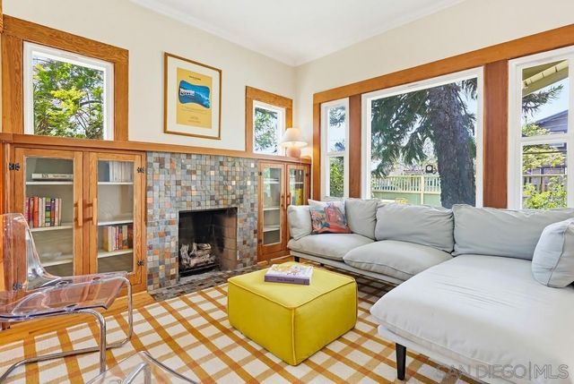 1353 Edgemont, San Diego, CA 92102