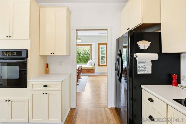 1353 Edgemont, San Diego, CA 92102