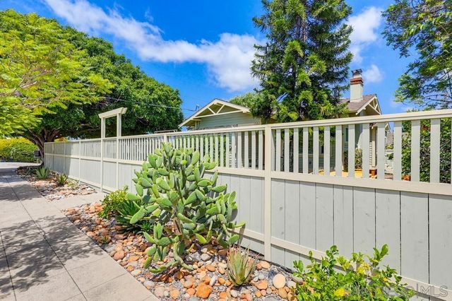 1353 Edgemont, San Diego, CA 92102