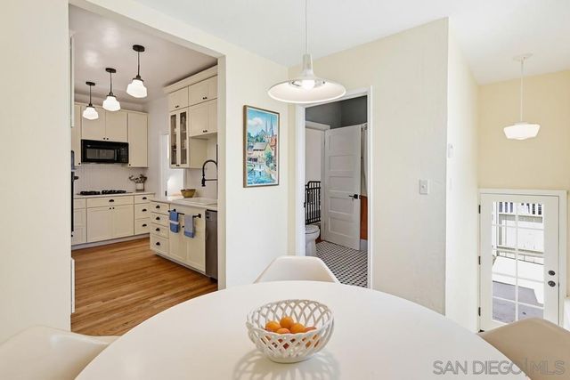 1353 Edgemont, San Diego, CA 92102