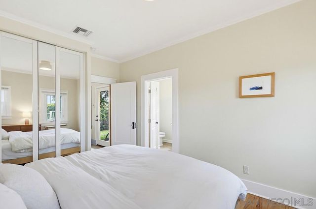 1353 Edgemont, San Diego, CA 92102