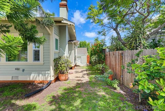 1353 Edgemont, San Diego, CA 92102