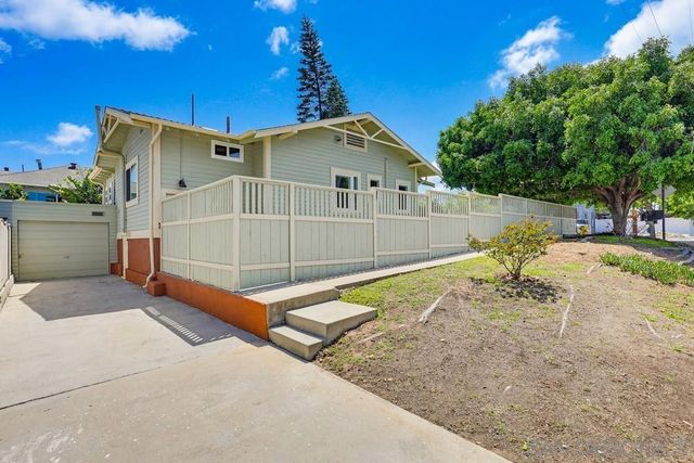 1353 Edgemont, San Diego, CA 92102