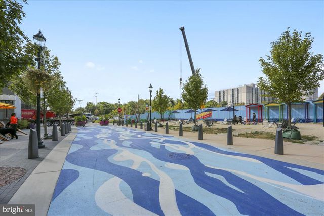 10890 SYMPHONY PARK DR, North Bethesda, MD 20852