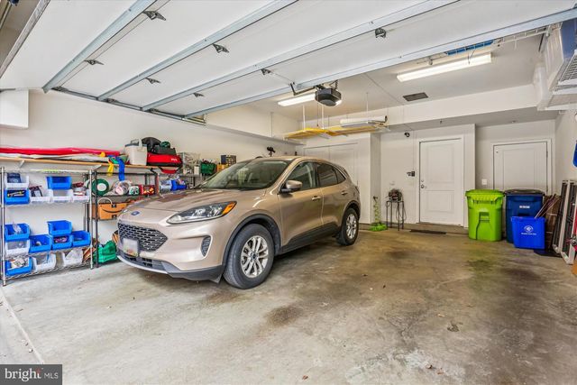 10890 SYMPHONY PARK DR, North Bethesda, MD 20852