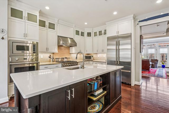 10890 SYMPHONY PARK DR, North Bethesda, MD 20852