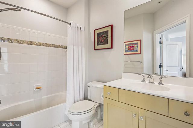 10890 SYMPHONY PARK DR, North Bethesda, MD 20852