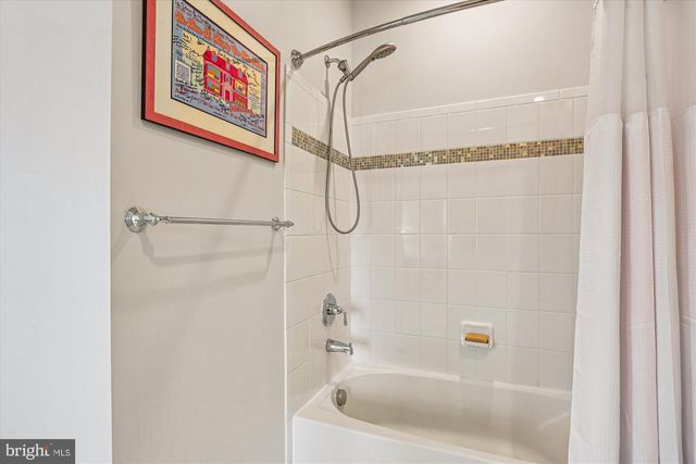 10890 SYMPHONY PARK DR, North Bethesda, MD 20852