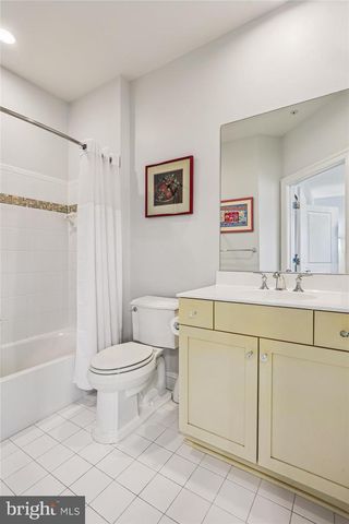 10890 SYMPHONY PARK DR, North Bethesda, MD 20852