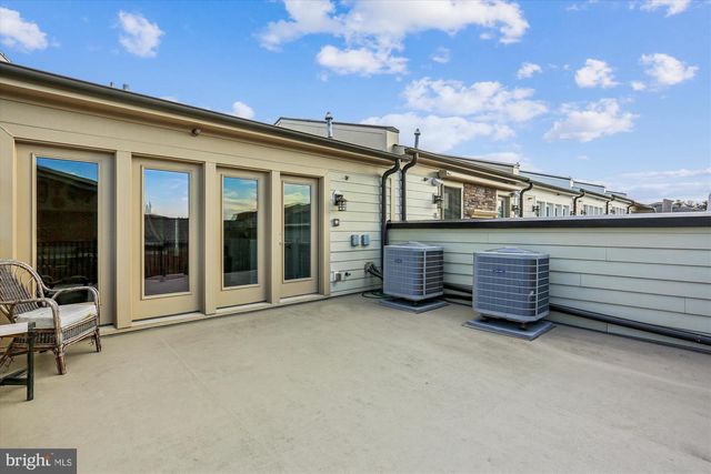 10890 SYMPHONY PARK DR, North Bethesda, MD 20852