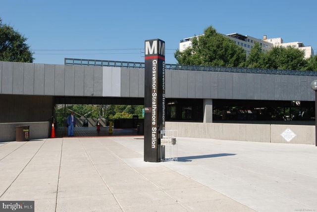 10890 SYMPHONY PARK DR, North Bethesda, MD 20852