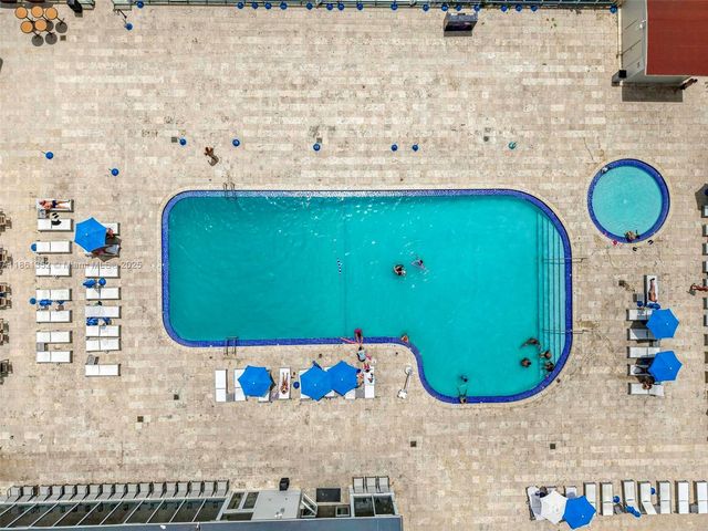 19201 Collins Ave 916, Sunny Isles Beach, FL 33160