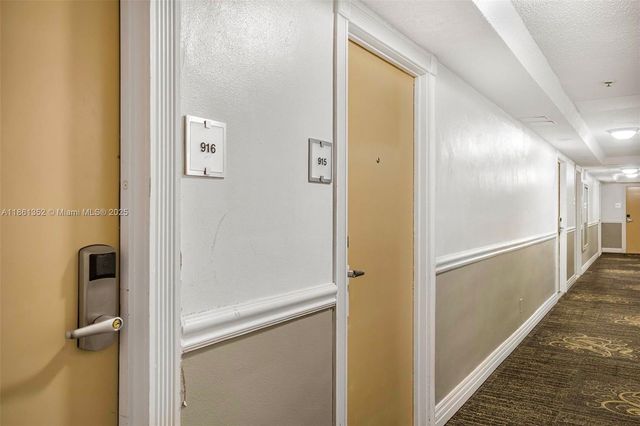 19201 Collins Ave 916, Sunny Isles Beach, FL 33160