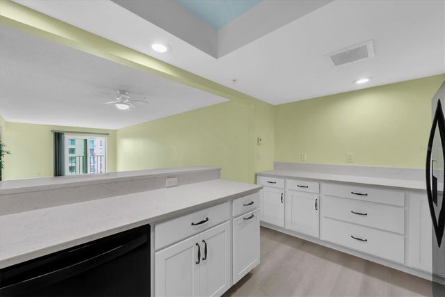 1480 GULF BOULEVARD 712, Clearwater Beach, FL 33767