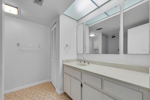 1480 GULF BOULEVARD 712, Clearwater Beach, FL 33767