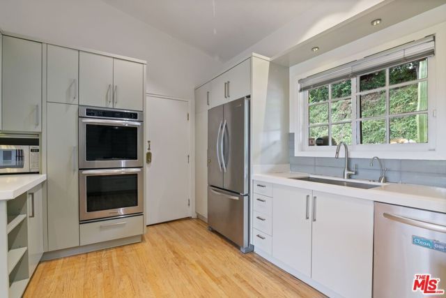 13463 Rand Drive, Sherman Oaks, CA 91423