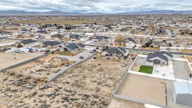 1850 Heidi Road, Fallon, NV 89406