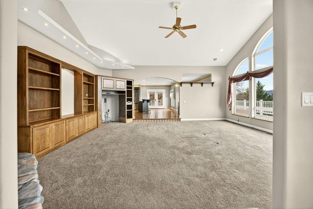 183 Azalea Drive, Merlin, OR 97532