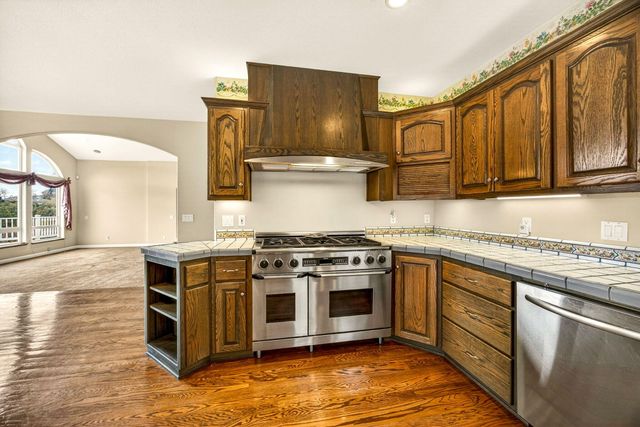 183 Azalea Drive, Merlin, OR 97532