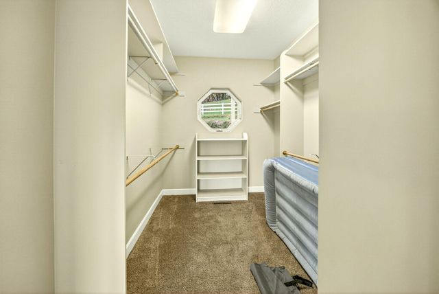 183 Azalea Drive, Merlin, OR 97532