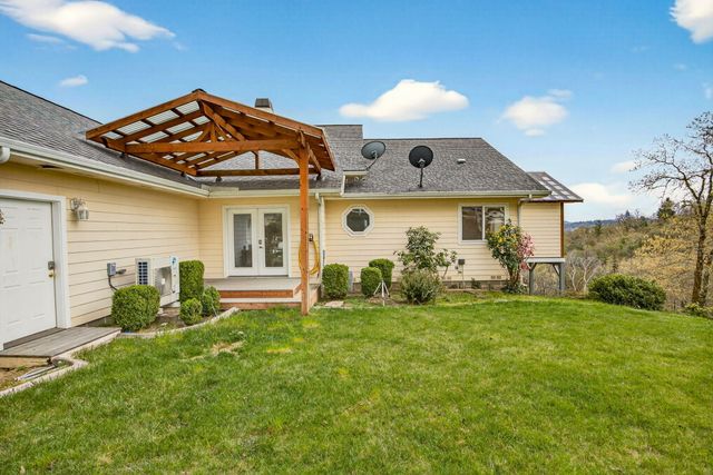 183 Azalea Drive, Merlin, OR 97532