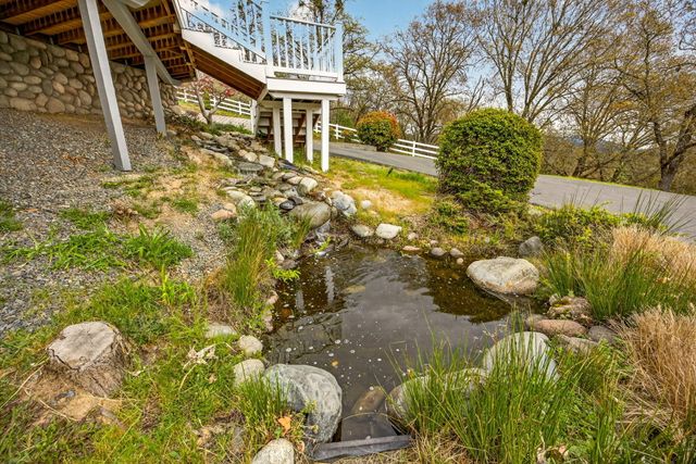 183 Azalea Drive, Merlin, OR 97532