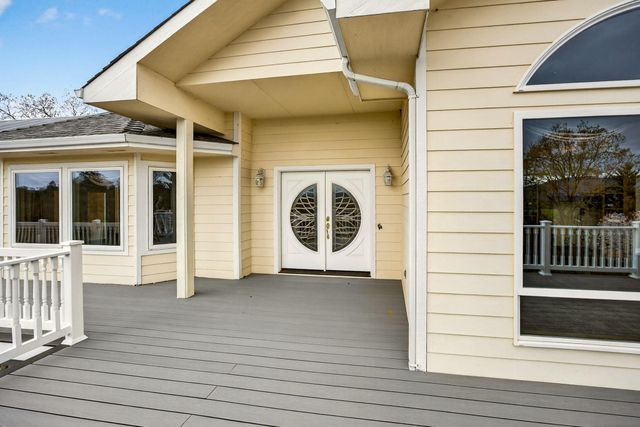 183 Azalea Drive, Merlin, OR 97532