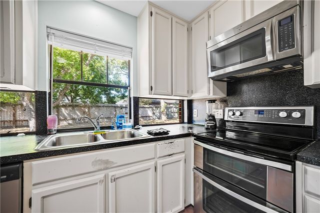 3430 Picadilly, Corpus Christi, TX 78414