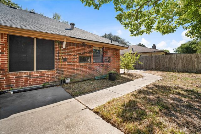 3430 Picadilly, Corpus Christi, TX 78414